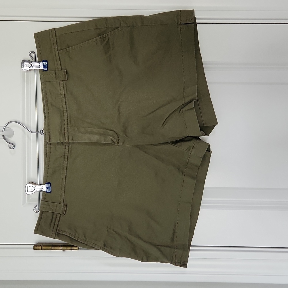 New York and Company Hampton shorts